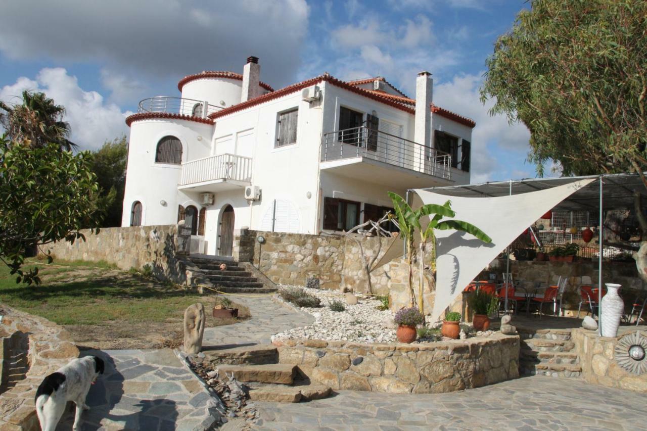 Charly Point Villa Methoni  Ngoại thất bức ảnh
